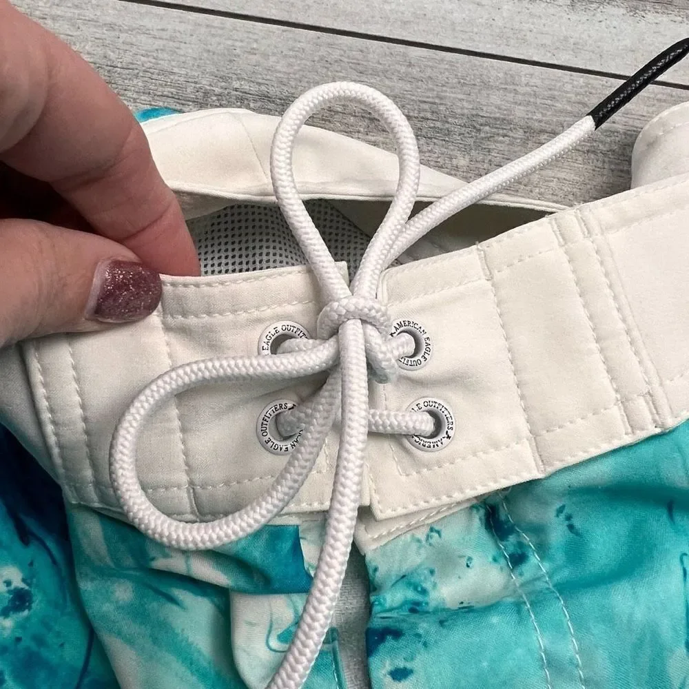 American Eagle‎ splash print swim trunks shorts